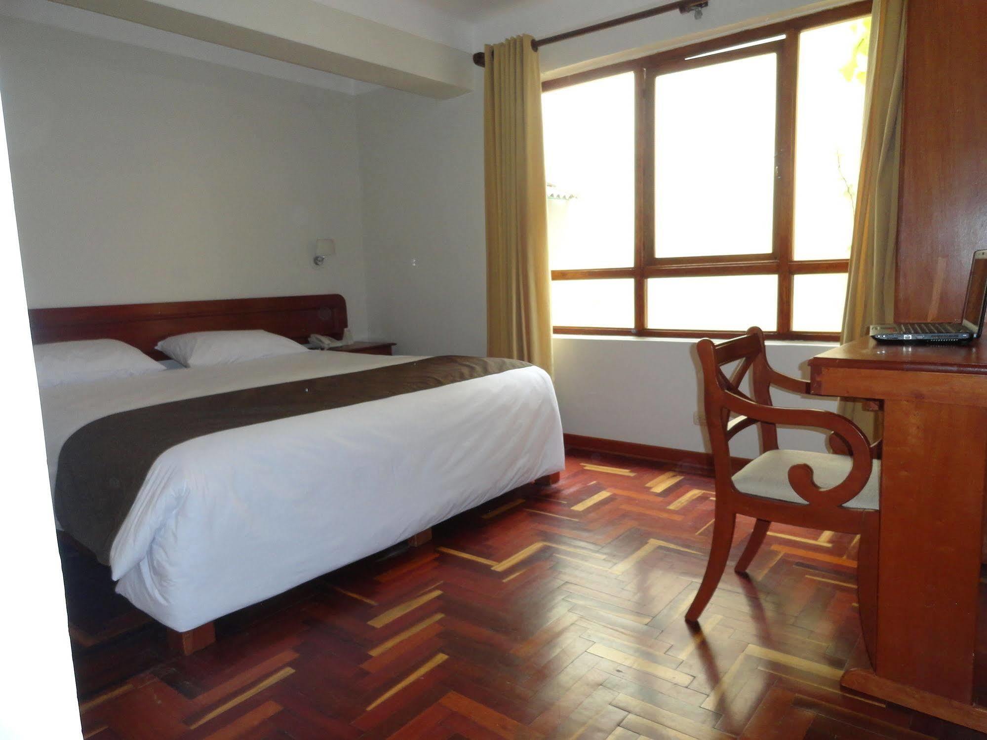 Emperador Plaza Hotel Cusco Luaran gambar
